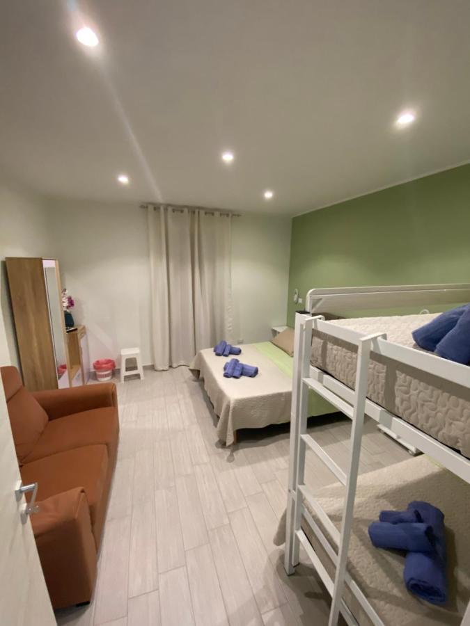 Casa Quadrifoglio Leilighet Taranto Eksteriør bilde